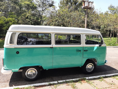 Imagem 4 de 13 de Volkswagen Kombi 1999 1.6 2p Gasolina Impecavel Nova