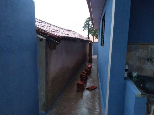Casa À Venda Na Rua João Luiz Vieira, Vila Moreira, Cornélio Procópio - Pr - Liv-8785