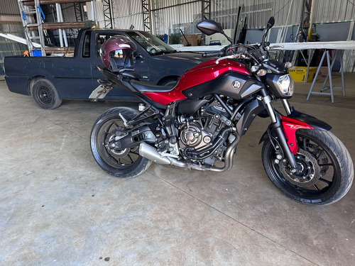 Moto Mt 07 A Top Das Naked Pneu Round 6 Abs F