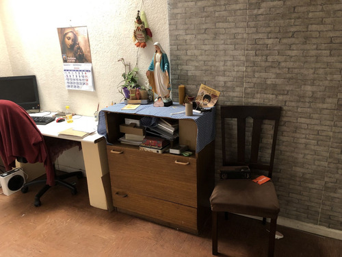 Vende Casa Grande 4 Dorm, 2 Baños, A Pocas Cuadras Metro Rod