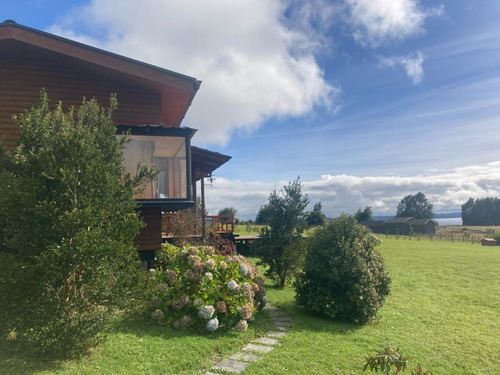 Casa En Arriendo Amoblada Region De Los Lagos.