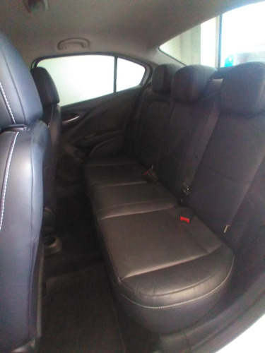 Fiat Cronos 1.8 16v Precision