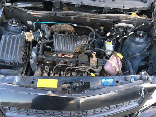 Imagen 3 de 12 de Chevrolet Agile Lt