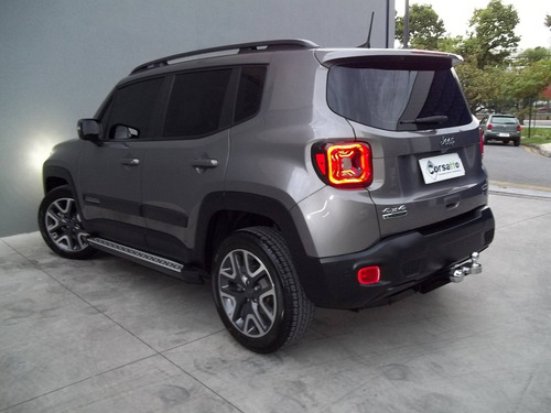 Imagem 4 de 8 de Jeep Renegade 2.0 16v Turbo Diesel Longitude 4p 4x4