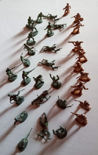 Imagen 3 de 7 de Vintage Soldaditos De Plástico Mini Lote X 32