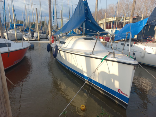Velero Dserra 240 A Estrenar. Velas Mayor/g2. Con Baño Comp.