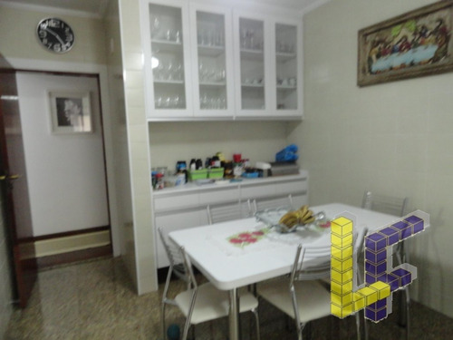 Apartamento. Bairro Santo Antônio - 3