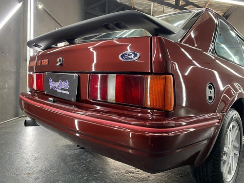 Imagem 11 de 15 de Ford Escort Xr3 1.8 Com Ar Condicionado Maravilhoso