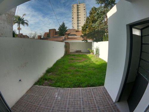 Imagen 12 de 23 de Dúplex Villa Martelli 3 Dormitorios