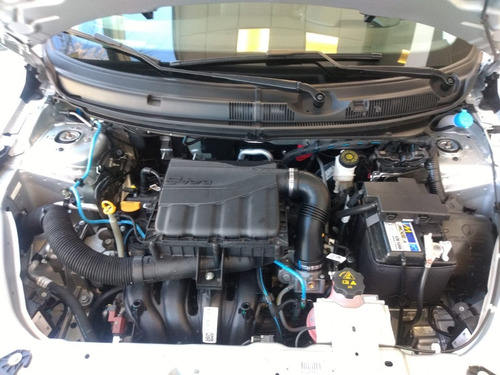 Imagen 4 de 14 de Cronos Precision 1.8 16v At6 My22- N
