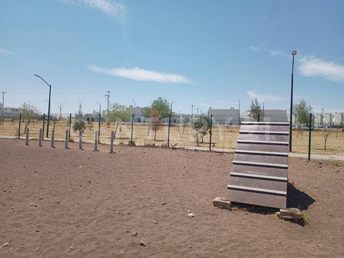 Casa En Venta, Residencial Los Encinos, El Marques, Querétaro.