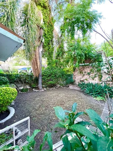 Venta De Casas En Jurica, 3 Habitaciones, De Oportunidad, Hermosa Calle.