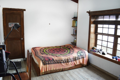 Casa Con Piscina, Jardines Y Oficina De Trabajo Remoto