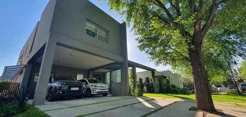 Casa En Venta - La Comarca