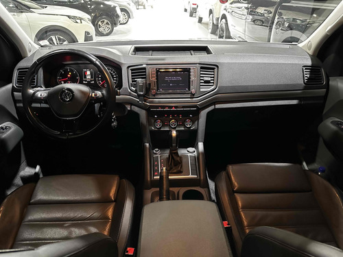 Volkswagen Amarok 3.0 V6 TDI DIESEL HIGHLINE CD 4MOTION AUTOMÁTICO