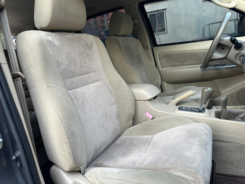Toyota Fortuner Sr5