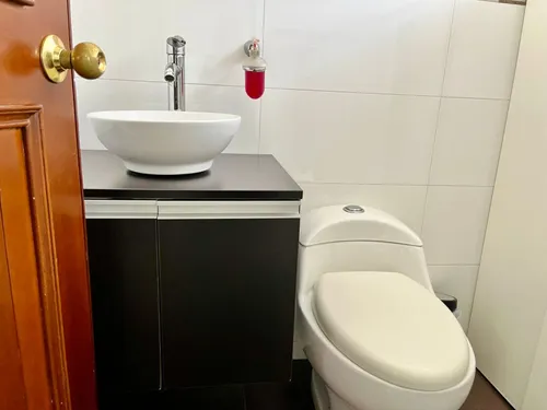Oficina En Arriendo En Chicó Norte. Cod A16134