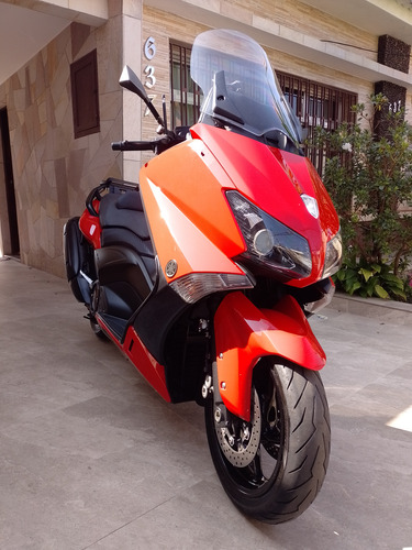 Yamaha Tmax 530