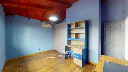 Casa En Venta De 5 Dormitorios 3 Baños 3 Estacionamientos