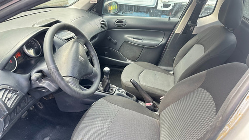 Peugeot Hoggar 1.4 X-line Flex 2p