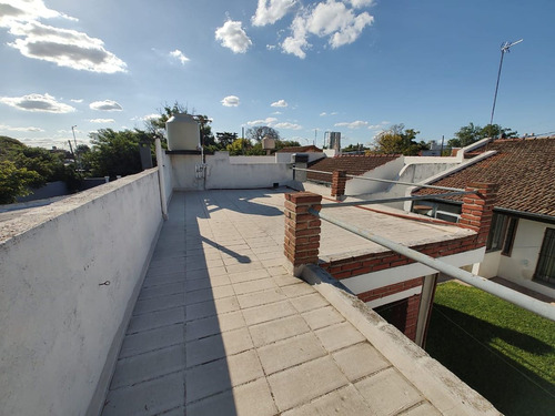 Venta Casa 3 Ambientes Ad. Sourdeaux Apto Credito