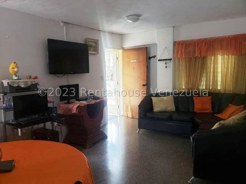 Apartamento A La Venta En Ruiz Pineda  #24-11636 Jose Luis