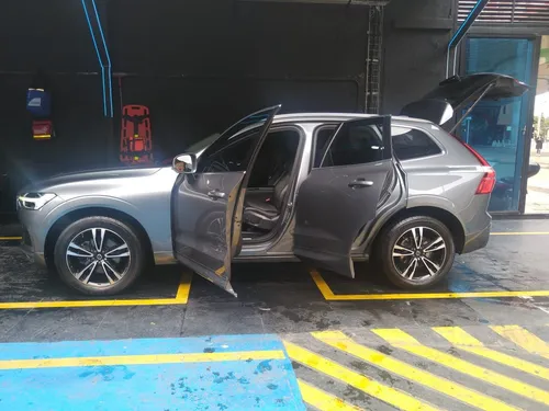 Volvo XC60 2.0 D5 Awd Momentum