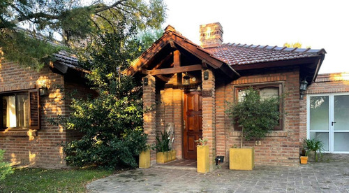Imagen 1 de 9 de Casa En Venta En Country Club Banco Provincia De Bs. As.