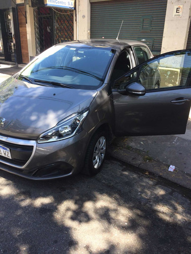 Peugeot 208 1.6 Active 2018