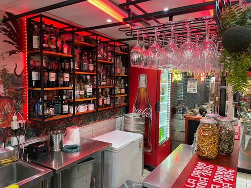 Restaurant Funcionando En Barrio Italia
