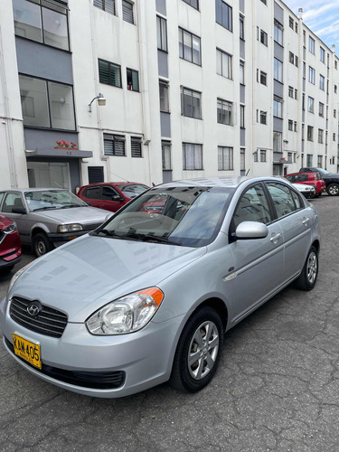 Hyundai Accent 1.6 Gls 5 p