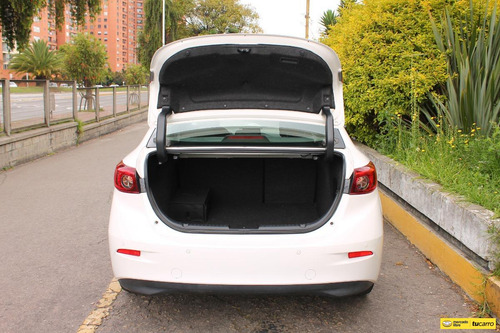 Mazda 3 2.0 Touring At