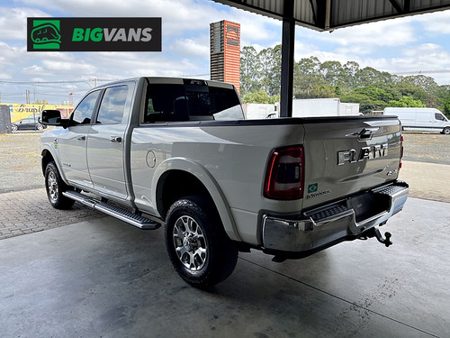 RAM Ram 3500 6.7 Laramie Cab. Dupla 4x4 Aut. 4p