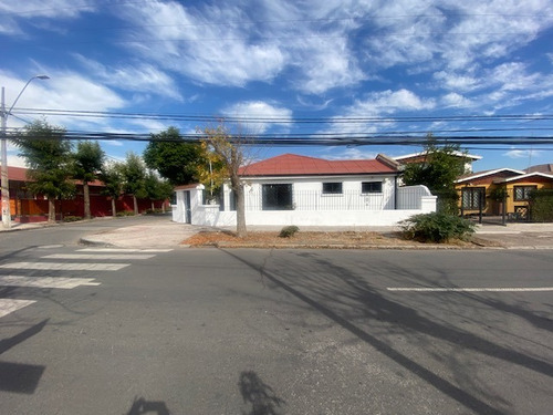 Casa Esquina Remodelada Barrio Tranquilo