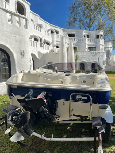 Lancha Bayliner 1750 Capri Americana