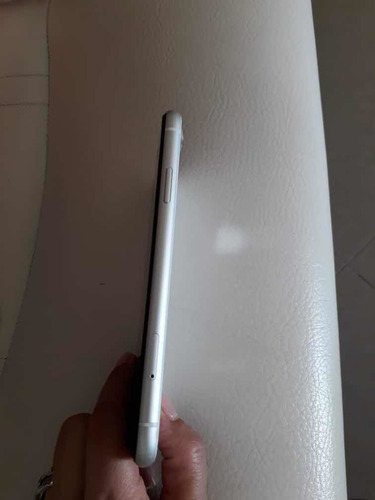 iPhone XR 64gb