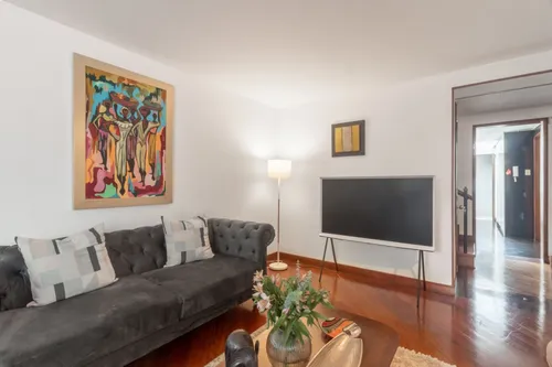 Casa En Venta En Gratamira. Cod V14097