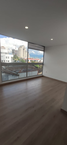 Venta De Apartamento En La Avenida Santander,manizales 