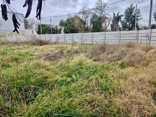 Vta. Lote En Esquina - Pilar