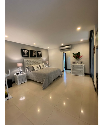Venta Casa De 800m2 Condominio Pance, Sur De Cali 9245.