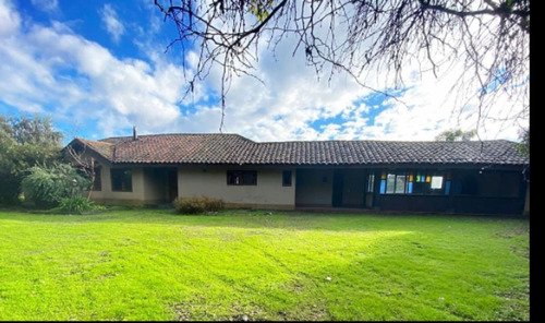 Excelente Casa En Venta De 4d/3b En Carampangue - Trebulco