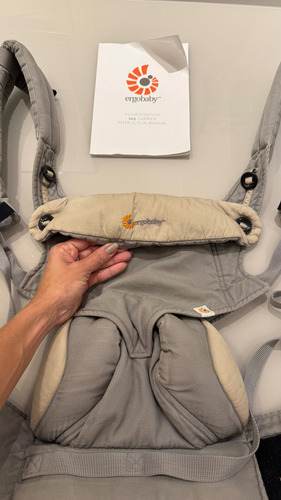 Cangurú Ergobaby Modelo 360 Super Conservado Marrom