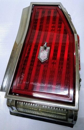 Calavera Derecha Con Bisel Monte Carlo 1981 1986 Original (Usado)