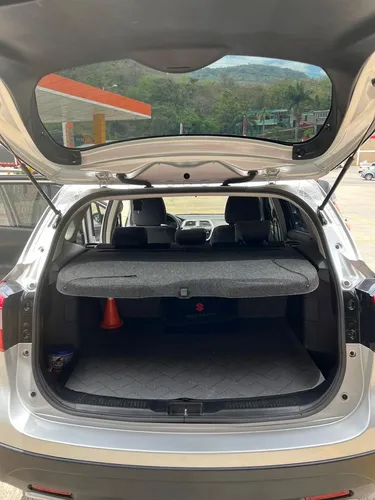 Suzuki Scross 2wd Mt 2018