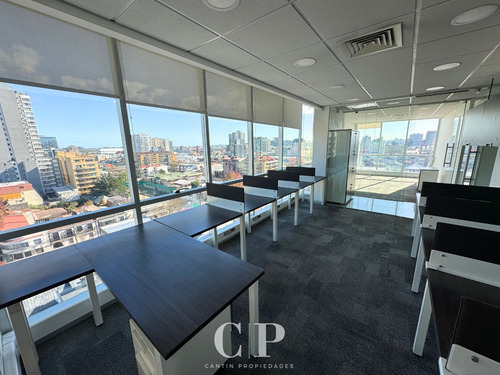 Moderna Y Amplia Oficina En Céntrico Edificio De Concepción
