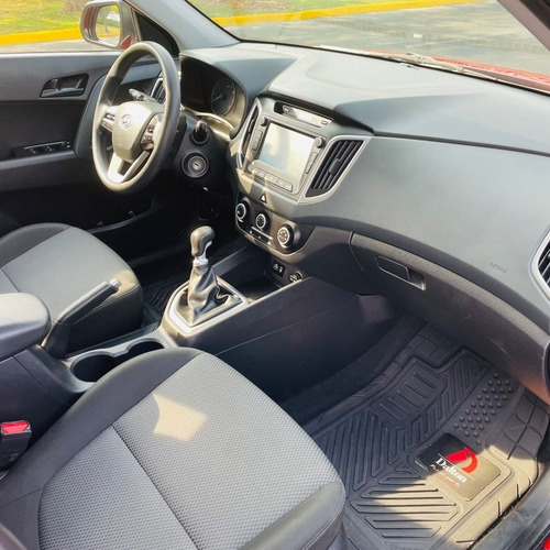 Imagen 11 de 14 de Hyundai Creta 1.6 Gls Mt 2018