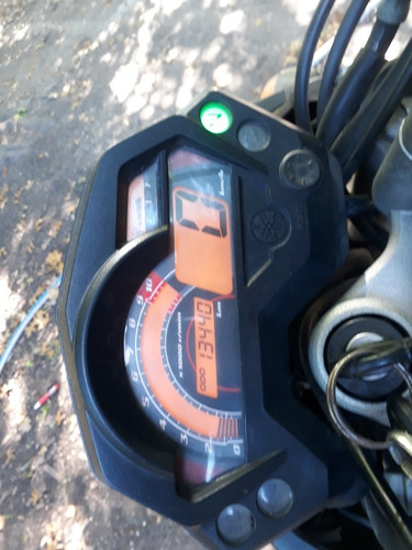Yamaha Fz16