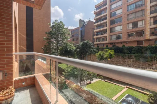 Apartamento En Arriendo/venta En Los Rosales. Cod A23453
