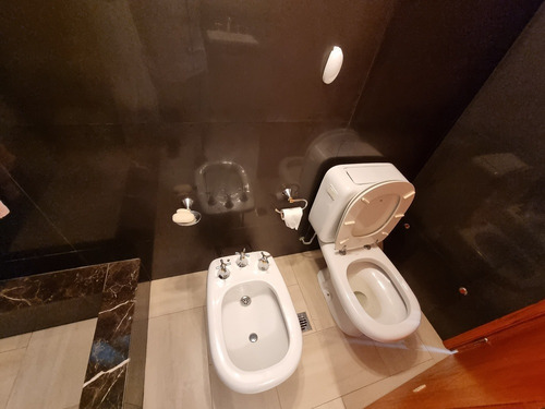 Bella Casa Con Fondo Al Río Balneario En Talahuasi, Exclusivo Y Con Mucho Potencial, Fabulosa