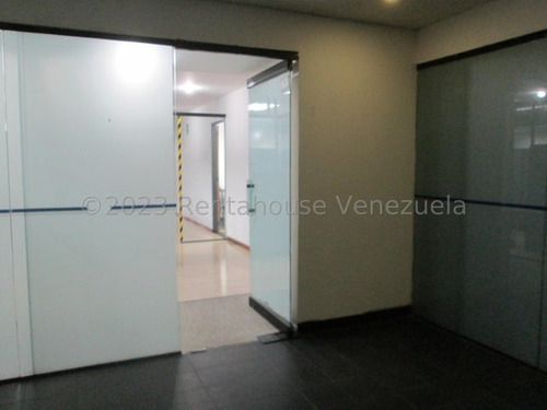 Imagen 2 de 11 de Oficina En Alquiler En Torre Humboldt